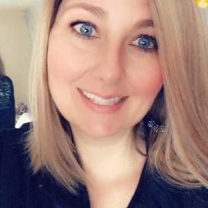 Meet your Posher, Angela